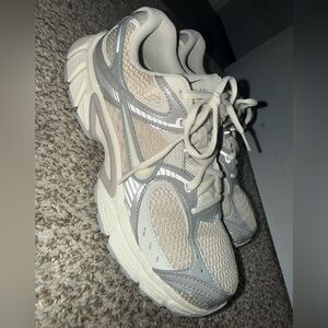 Nike Women's Cream and Gray Athletic Shoes